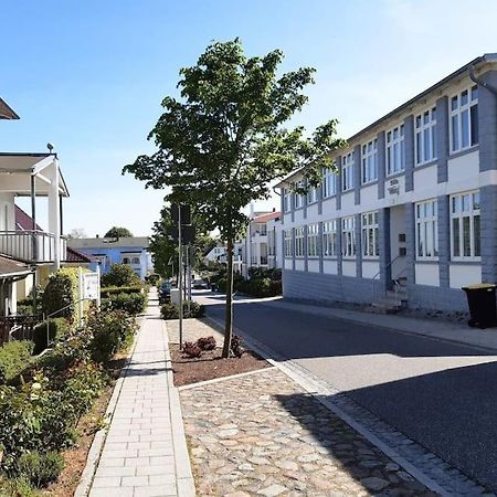Helle, Offene Whg Im Zentrum Vom Ostseebad Goehren Гёрен Экстерьер фото